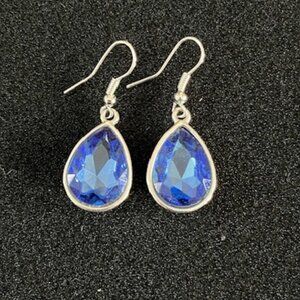 BLUE Teardrop Earrings-Like NEW